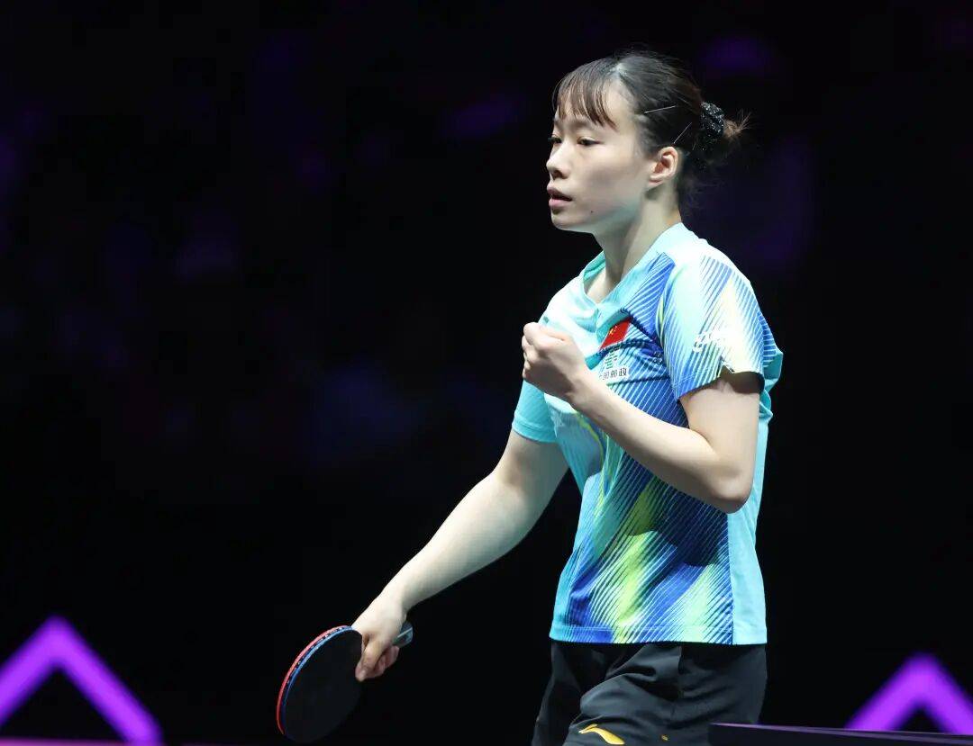 王楚钦零封格罗特，王艺迪胜汉娜 | 重庆冠军赛