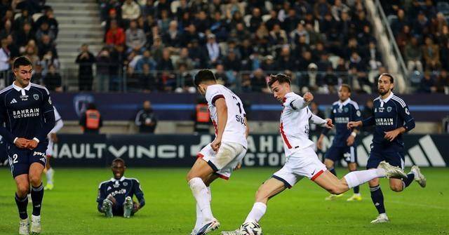 法甲：巴黎圣日耳曼1-2遭巴黎FC读秒逆转绝杀